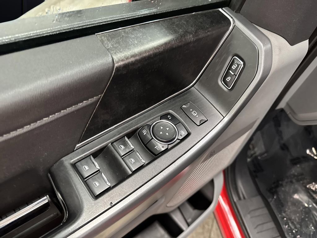 Used 2023 Ford F250 XLT w/ XLT Premium Package image 31