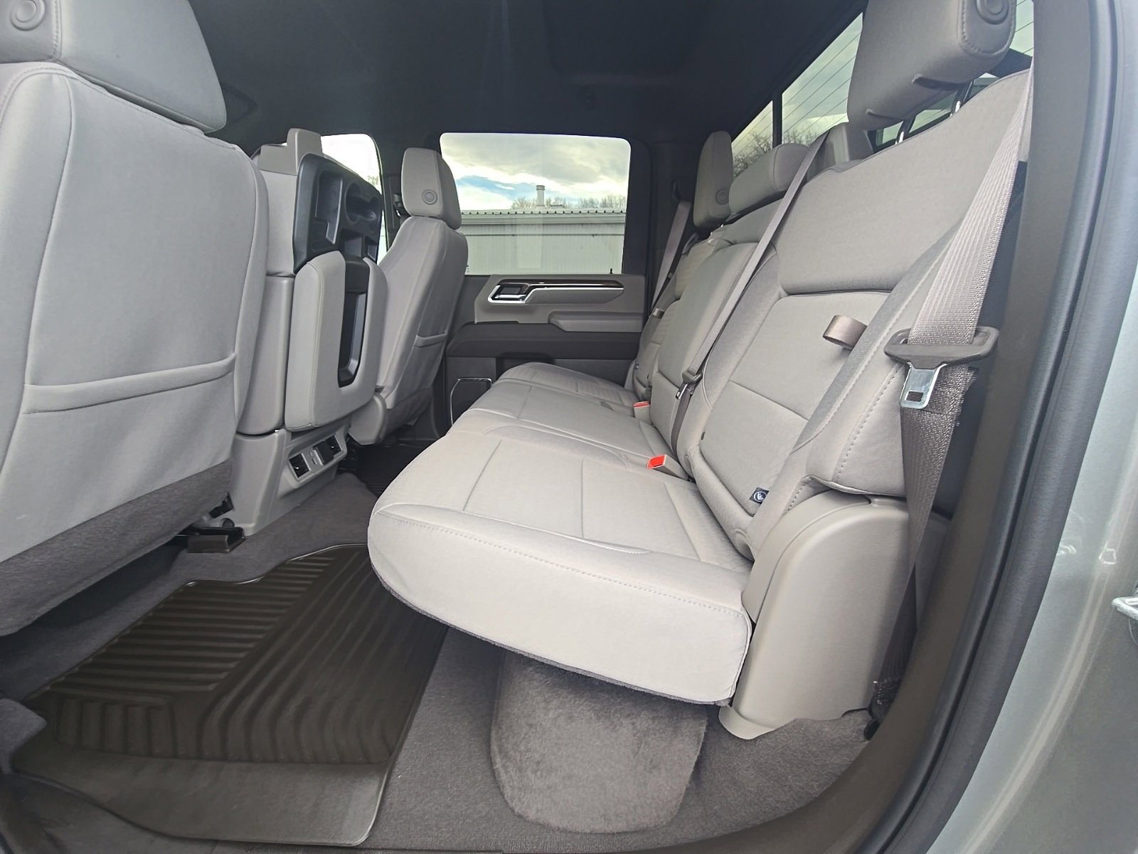 Used 2025 Chevrolet Silverado 2500 LT image 33