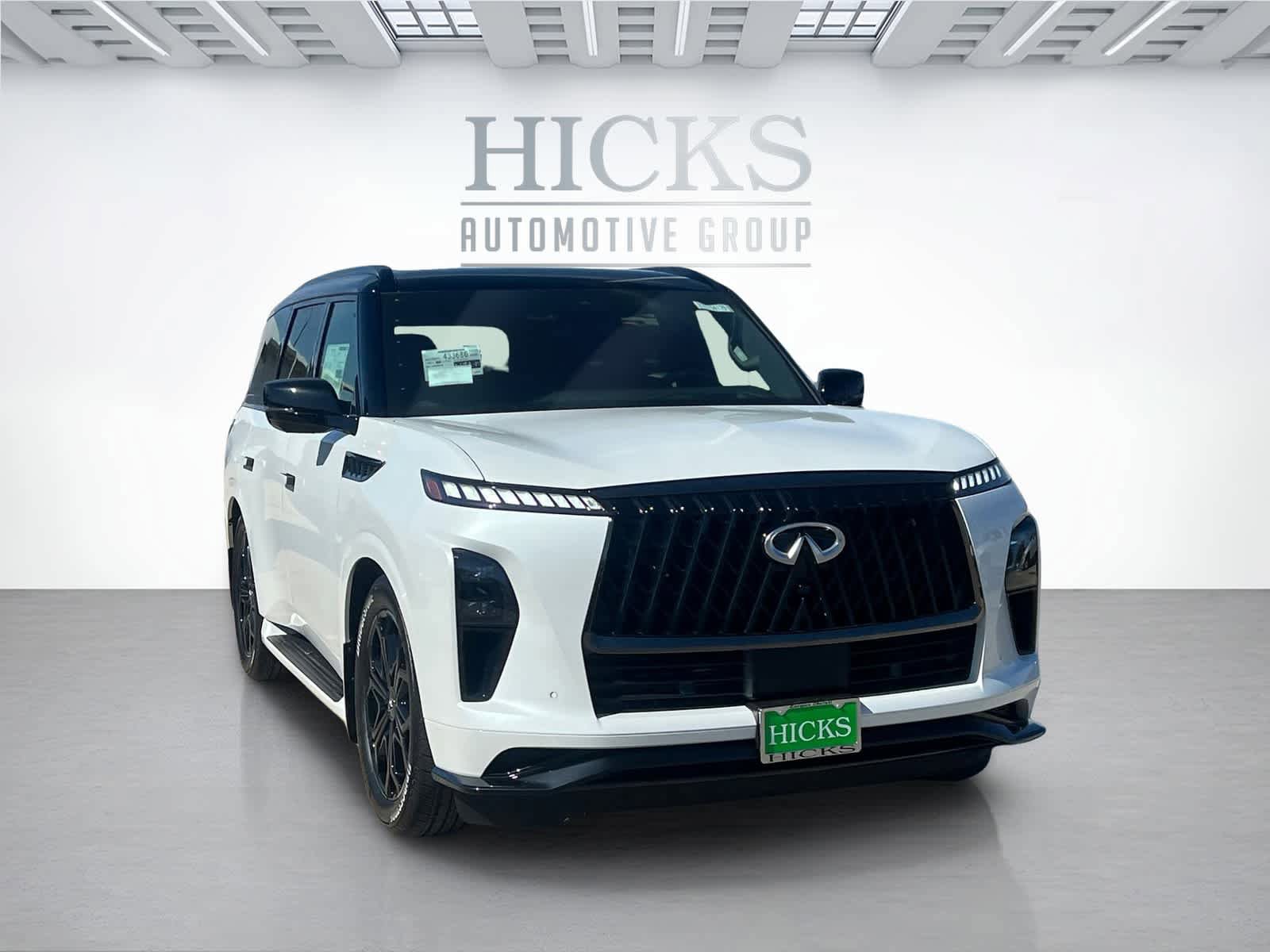 New 2026 INFINITI QX80 4WD w/ Premium Cargo Package image 3