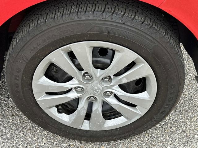 Used 2021 Kia Soul LX image 18