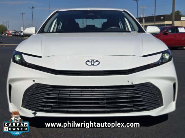 Used 2025 Toyota Camry LE FWD image 8