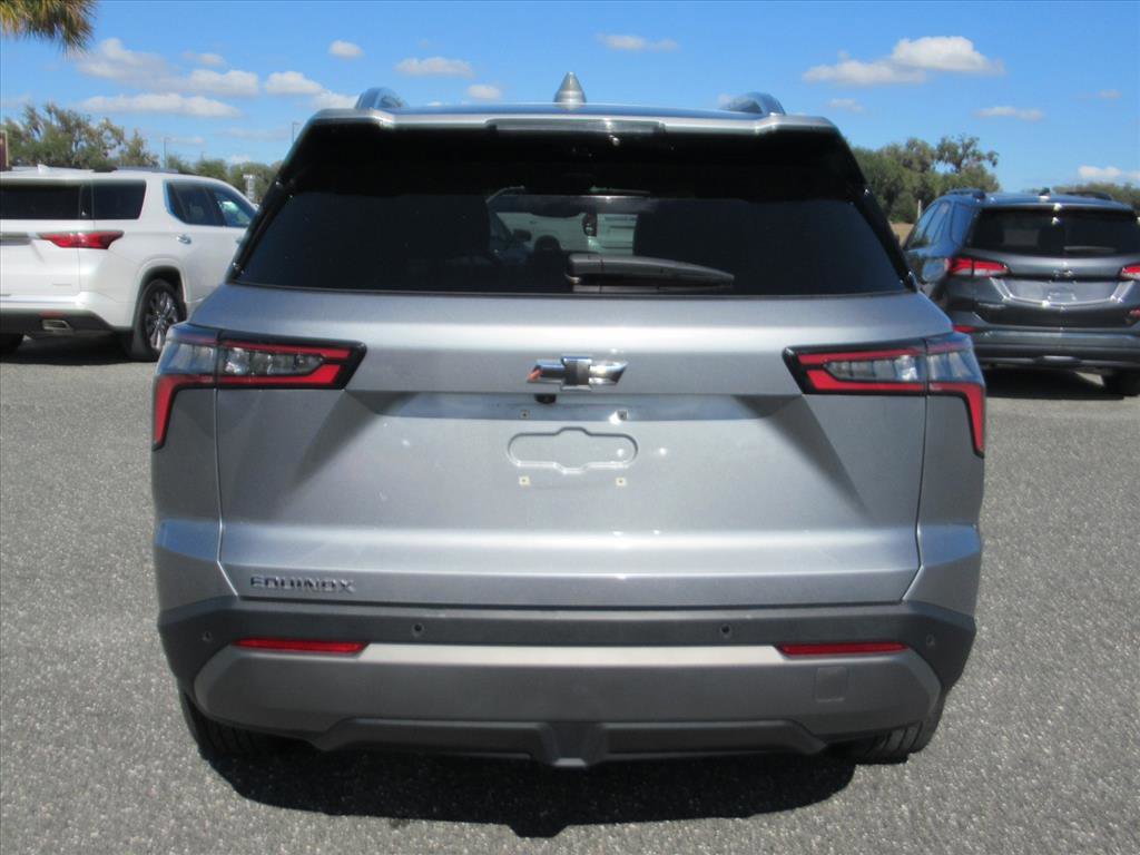 Used 2025 Chevrolet Equinox LT w/ Convenience Package II image 5