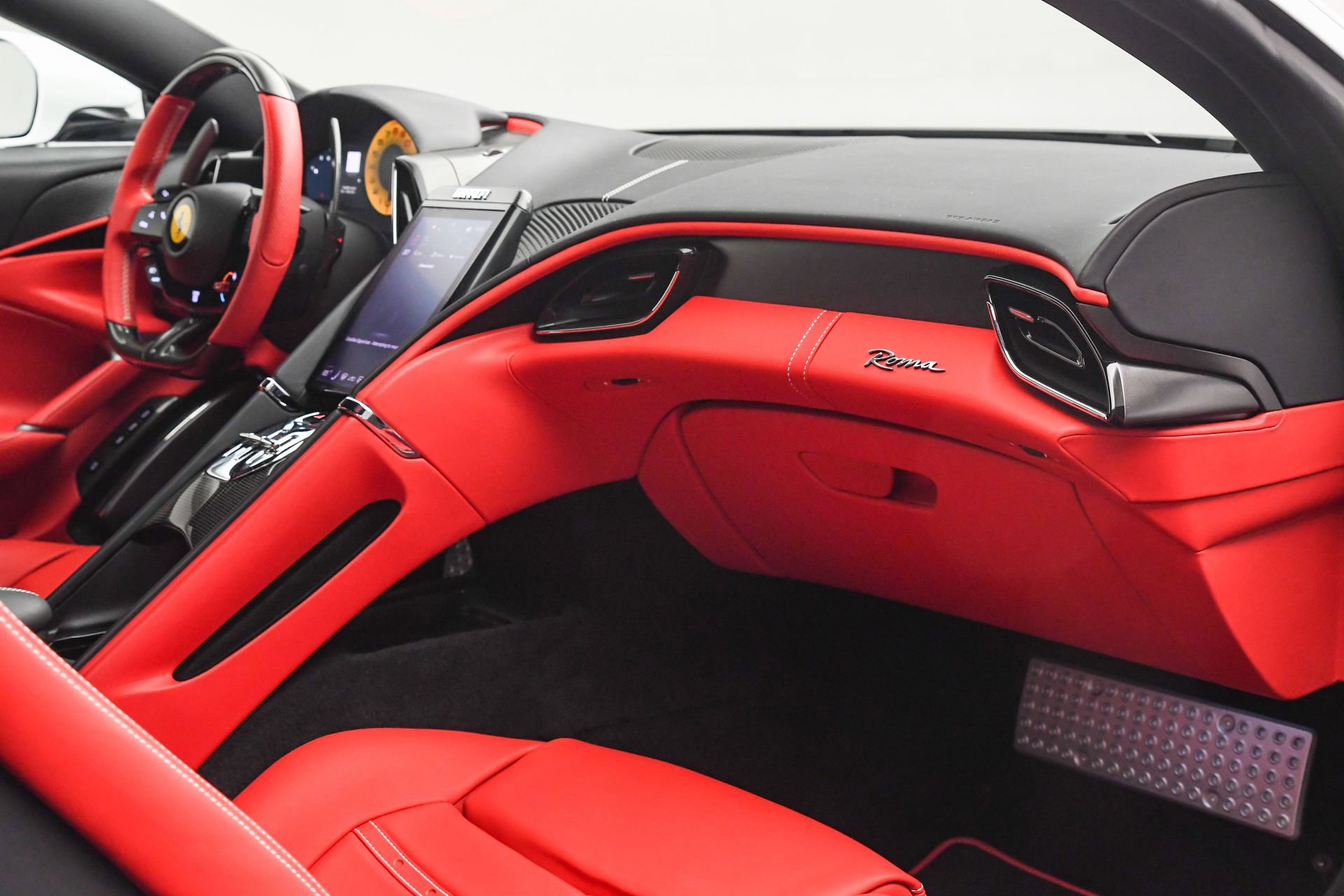 Used 2024 Ferrari Roma image 19