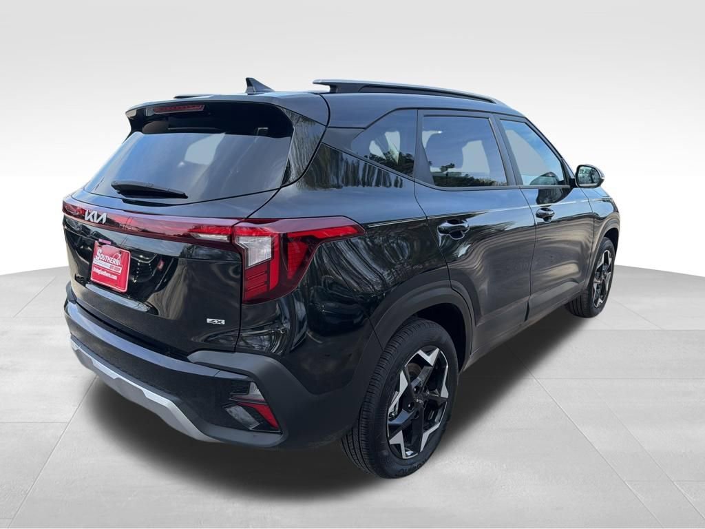 Certified 2025 Kia Seltos S image 6