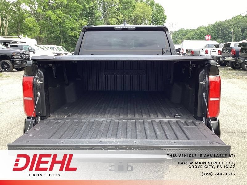 Used 2024 Toyota Tacoma TRD Sport AWD/4WD image 15