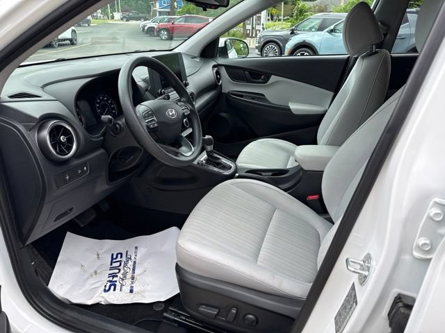 Certified 2023 Hyundai Kona SEL w/ Cargo Package AWD/4WD image 6