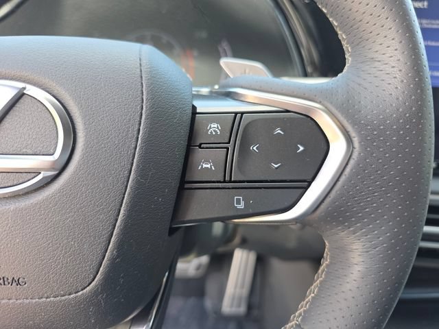 Used 2024 Lexus RX 500h F Sport w/ Convenience Package AWD/4WD image 29
