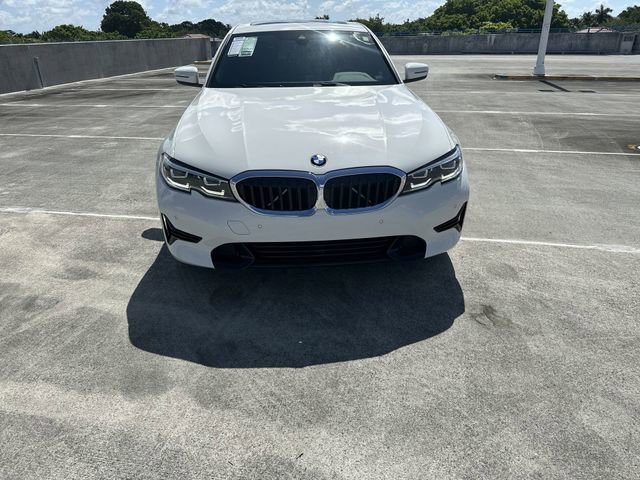 Used 2021 BMW 330i Sedan w/ Convenience Package RWD image 19
