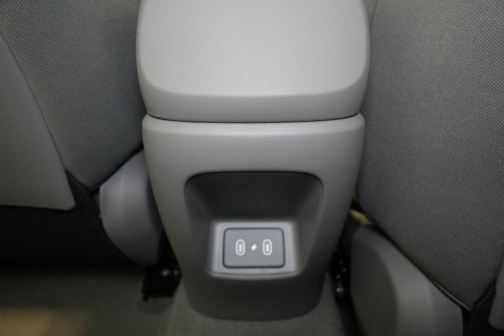 New 2026 Hyundai Elantra SEL Sport image 19