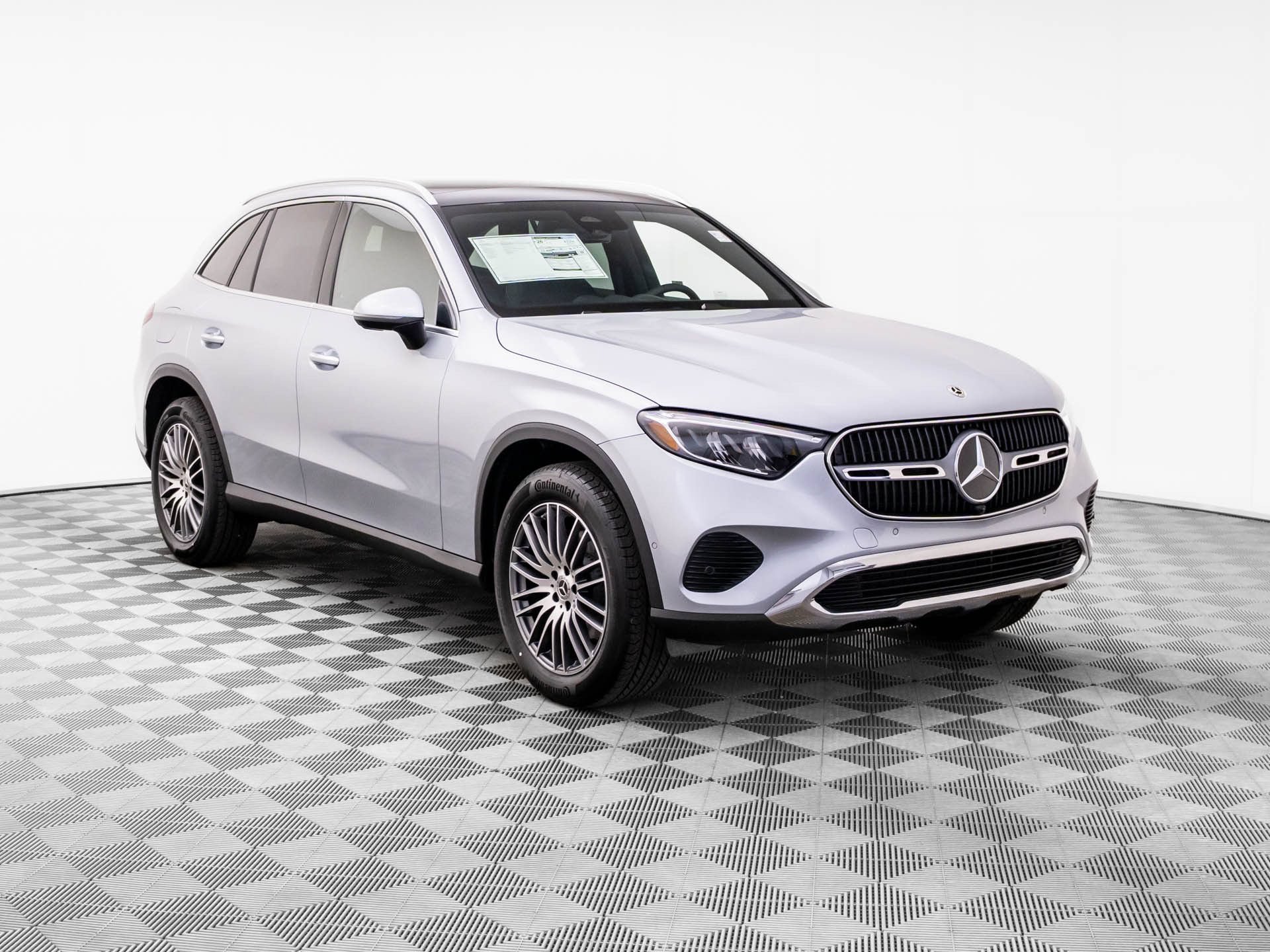 New 2026 Mercedes-Benz GLC 300 4MATIC image 7