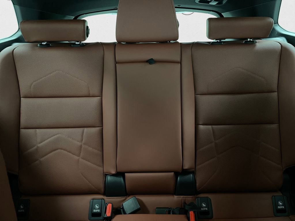 New 2026 BMW X1 xDrive28i w/ Technology Package image 11