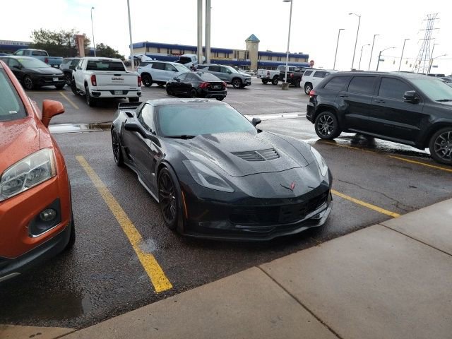 Used 2016 Chevrolet Corvette Z06 w/ 2LZ Preferred Equipment Group image 3
