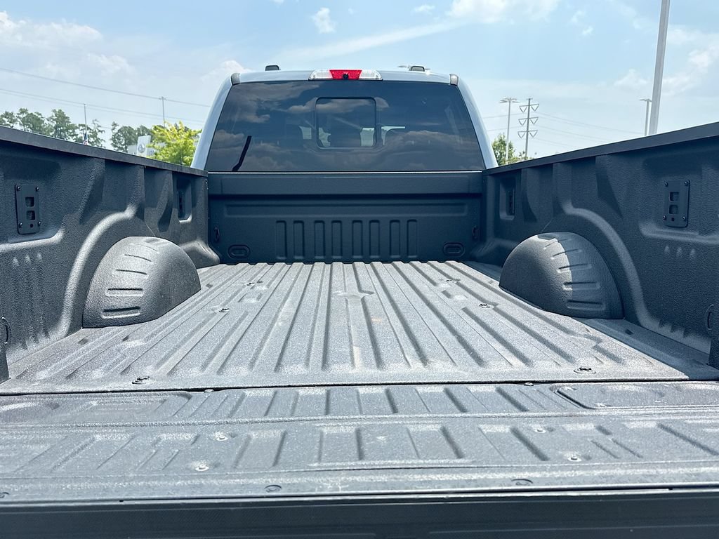 Used 2025 Ford F350 Lariat w/ Chrome Package AWD/4WD image 16