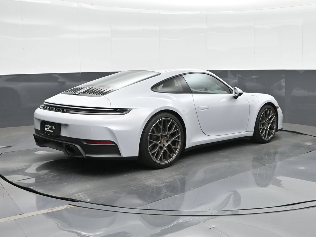 Certified 2025 Porsche 911 Carrera RWD image 7