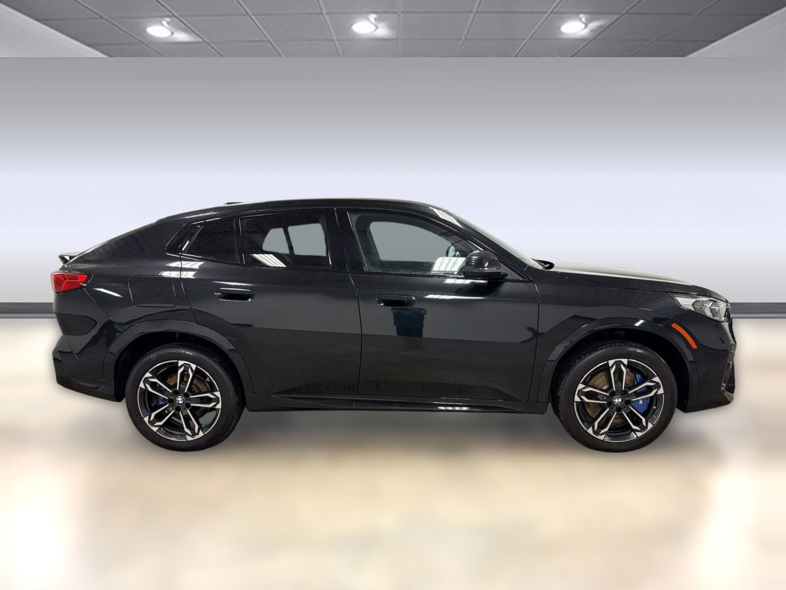 Certified 2025 BMW X2 xDrive28i image 7