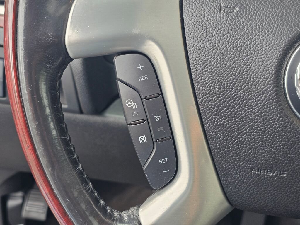 Used 2014 Cadillac Escalade Luxury AWD/4WD image 38