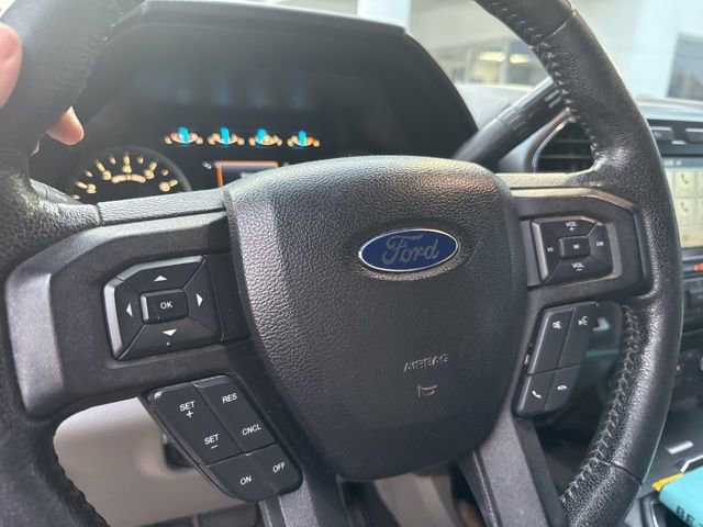 Used 2016 Ford F150 XLT w/ Equipment Group 302A Luxury image 21