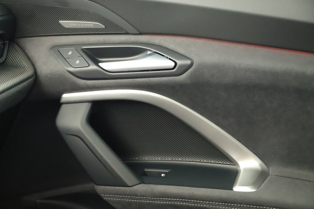 New 2026 Audi SQ5 Premium Plus AWD/4WD image 31