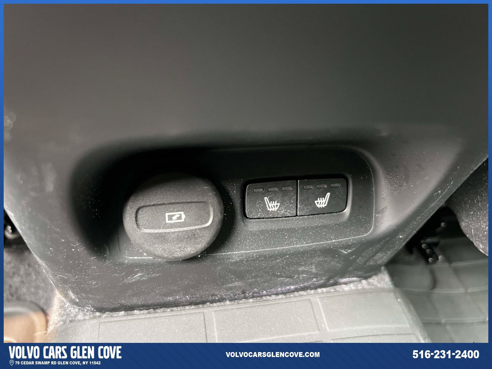 Used 2026 Volvo XC40 B5 Ultra w/ Climate Package AWD/4WD image 12