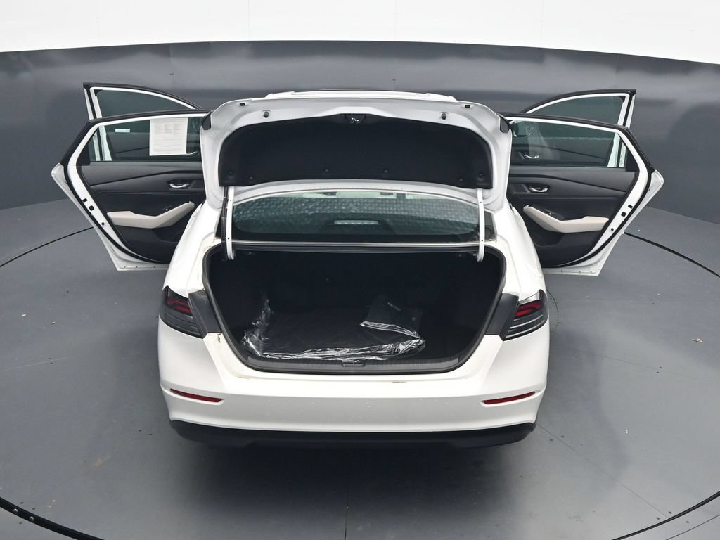 Certified 2026 Honda Accord SE image 43