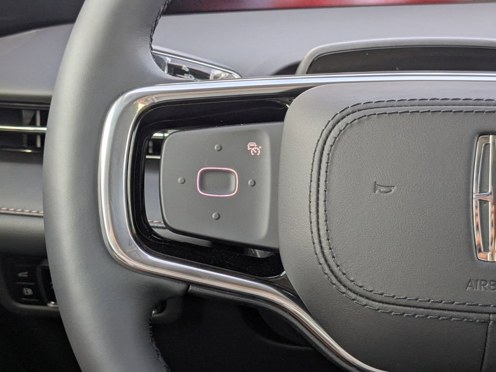 New 2026 Lincoln Nautilus Reserve AWD/4WD image 28