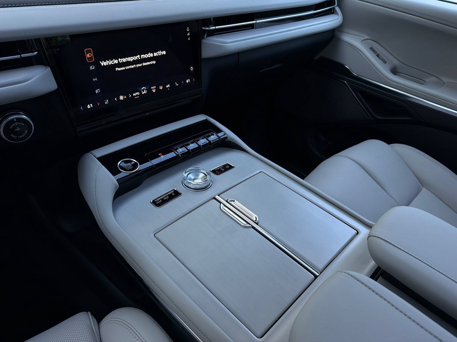 New 2026 Lincoln Navigator Reserve AWD/4WD image 29