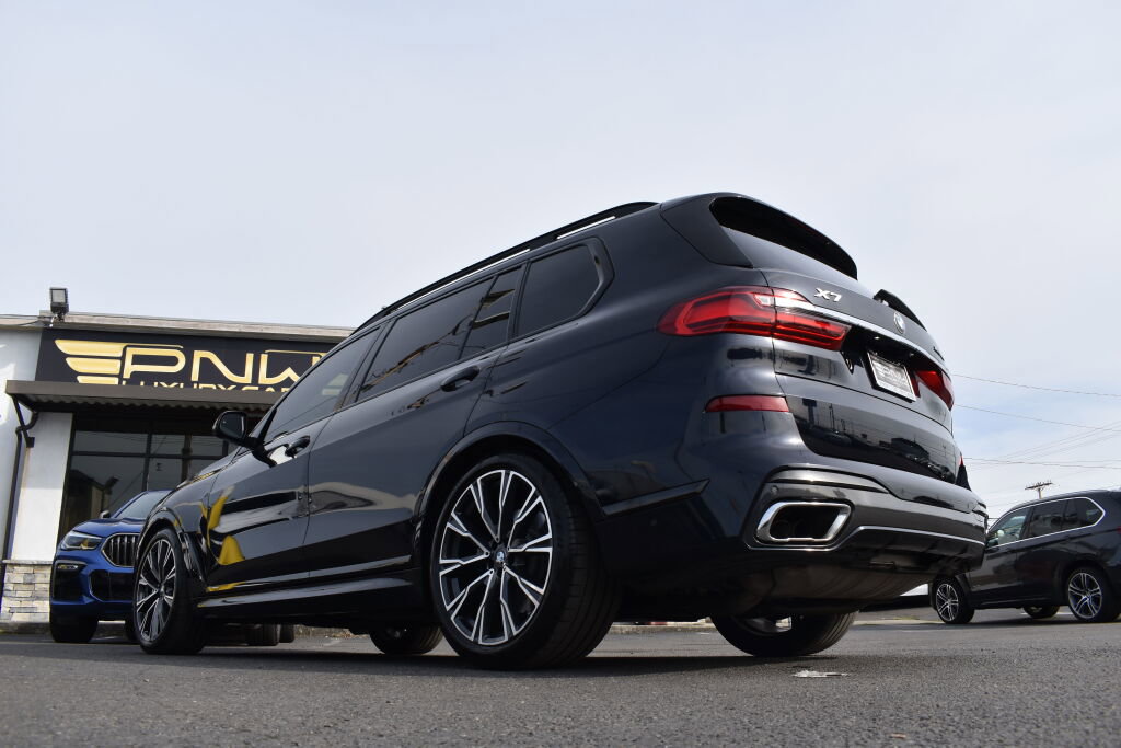 Used 2019 BMW X7 xDrive50i w/ M Sport Package image 8