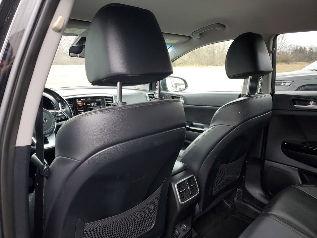 Used 2020 Kia Sportage EX FWD image 29