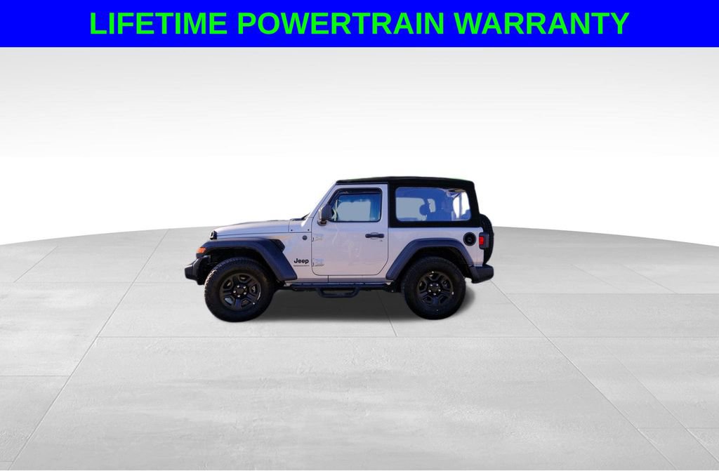 Used 2024 Jeep Wrangler Sport image 3
