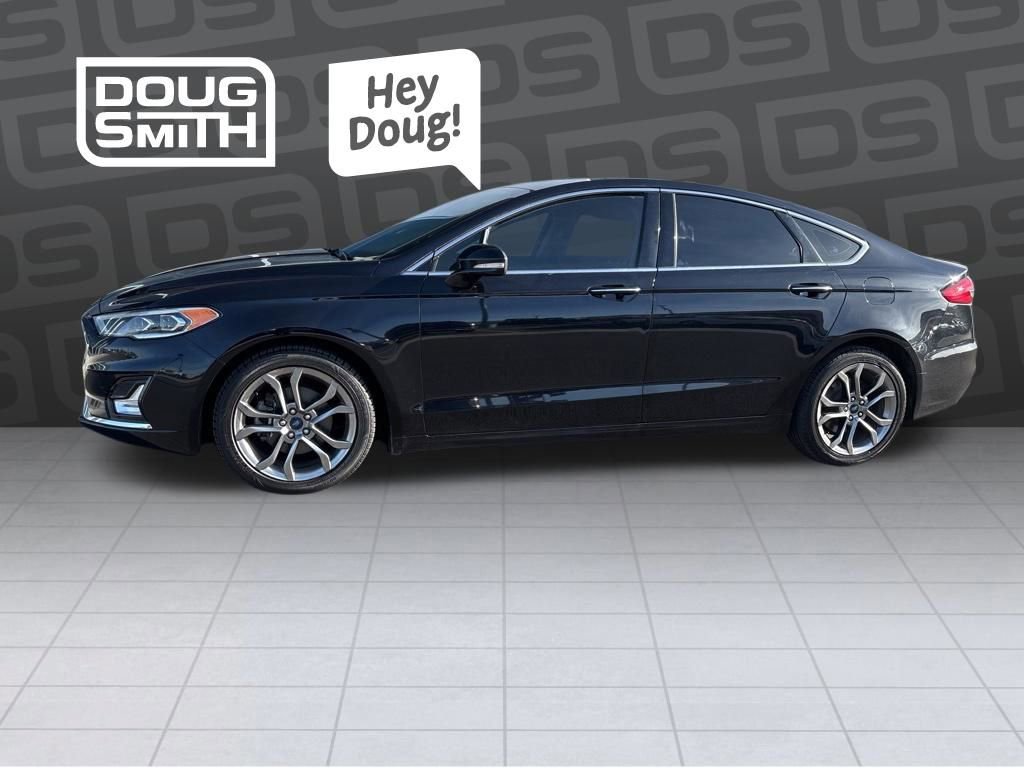 Used 2020 Ford Fusion Titanium FWD image 1