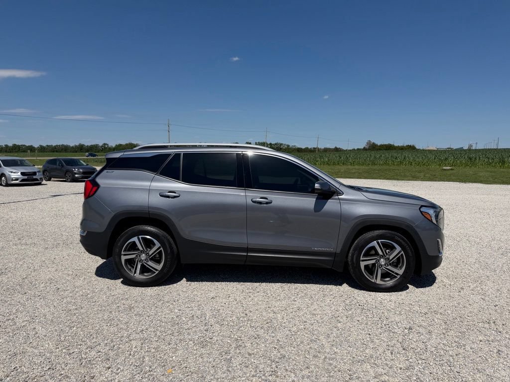 Used 2021 GMC Terrain SLT FWD image 3
