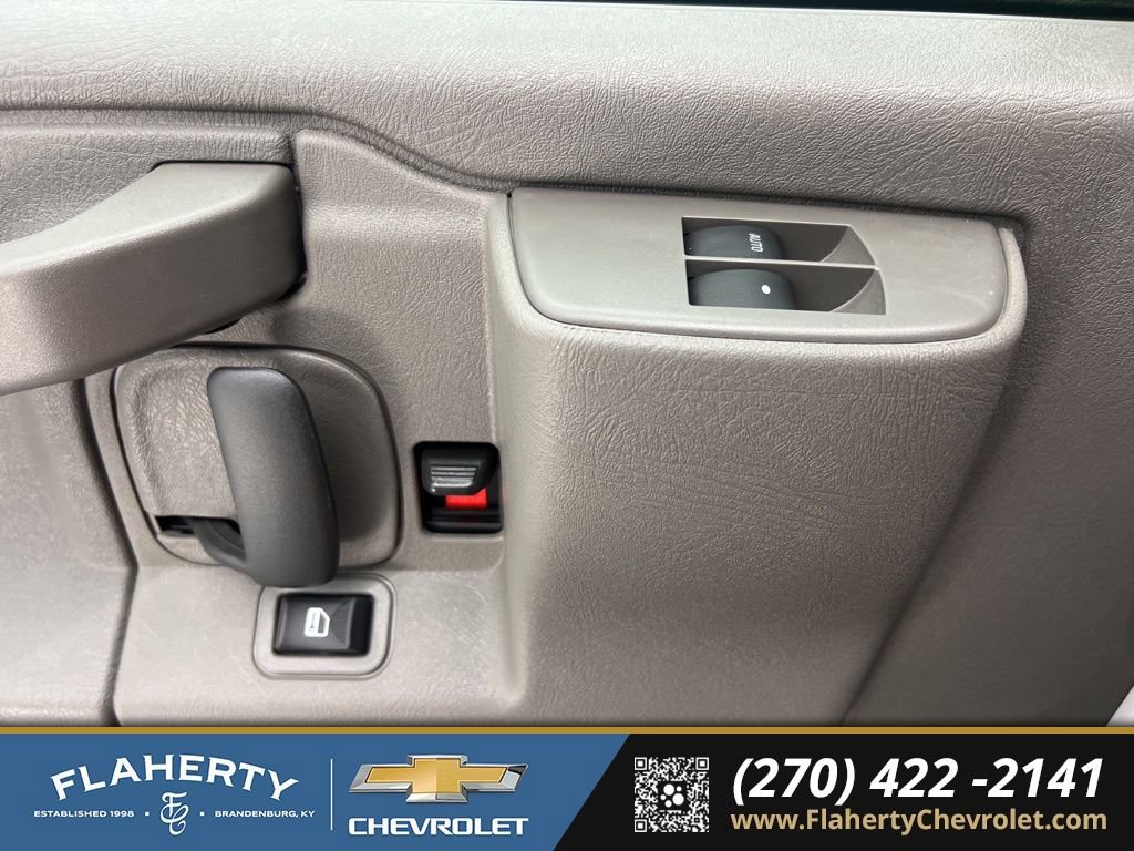 New 2025 Chevrolet Express 3500 w/ Power Convenience Package image 18