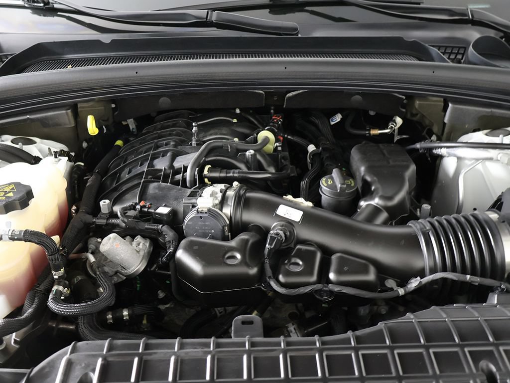 Used 2022 Jeep Grand Cherokee Limited AWD/4WD image 25