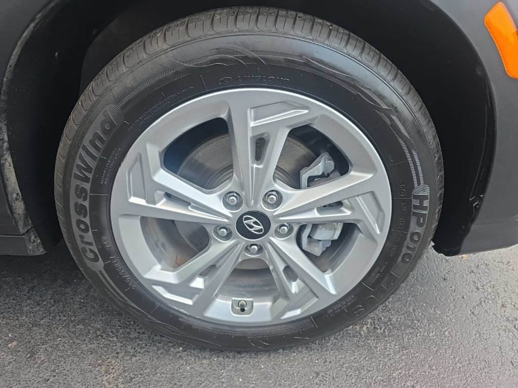 Used 2022 Hyundai Kona SEL AWD/4WD image 10