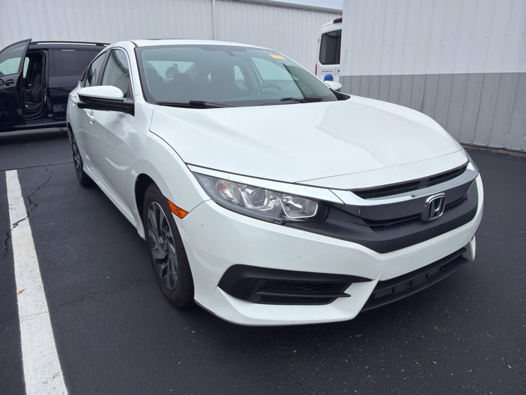 Used 2017 Honda Civic EX image 4