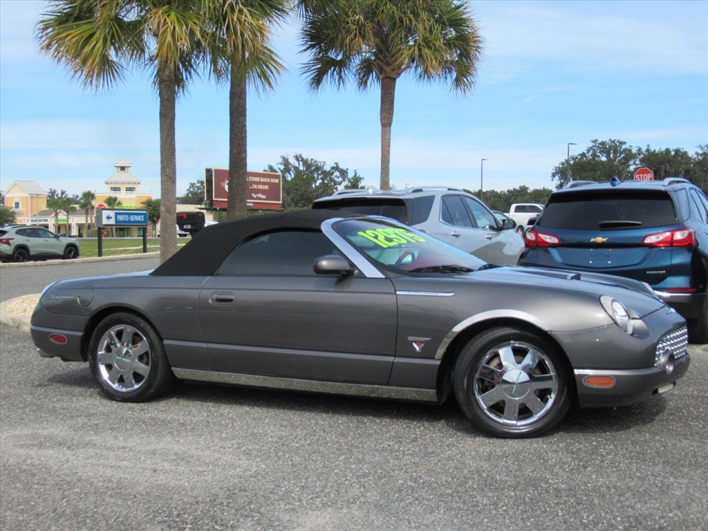 Used 2003 Ford Thunderbird Deluxe image 2