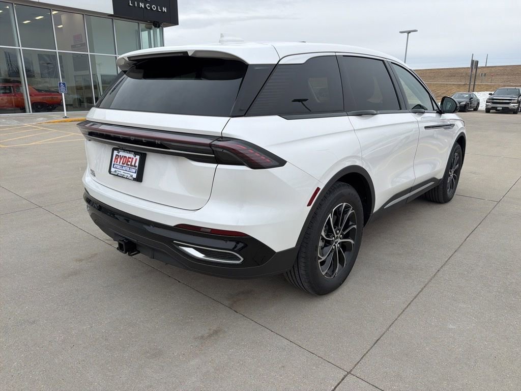 New 2026 Lincoln Nautilus Premier image 8