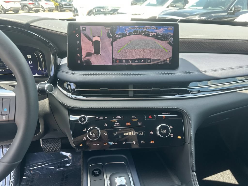 Certified 2026 INFINITI QX60 Sport w/ Dark Cargo Package AWD/4WD image 24