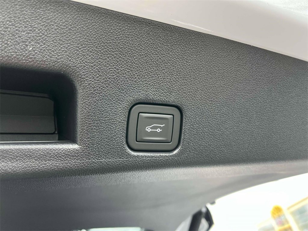 New 2025 Buick Enclave Sport Touring w/ LPO, Floor Liner Package image 19