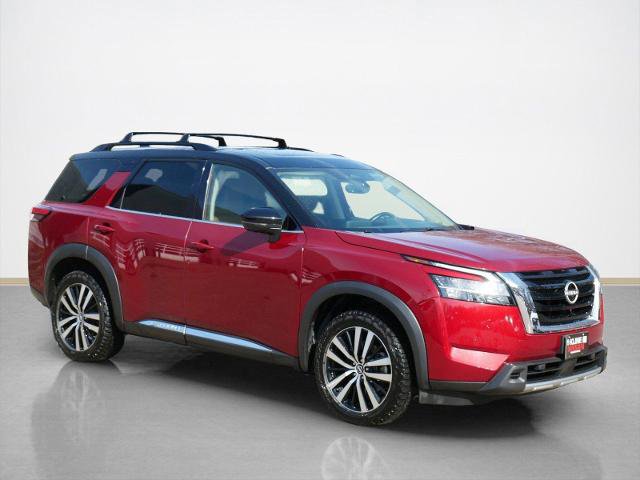 Certified 2023 Nissan Pathfinder Platinum w/ Cargo Package image 1