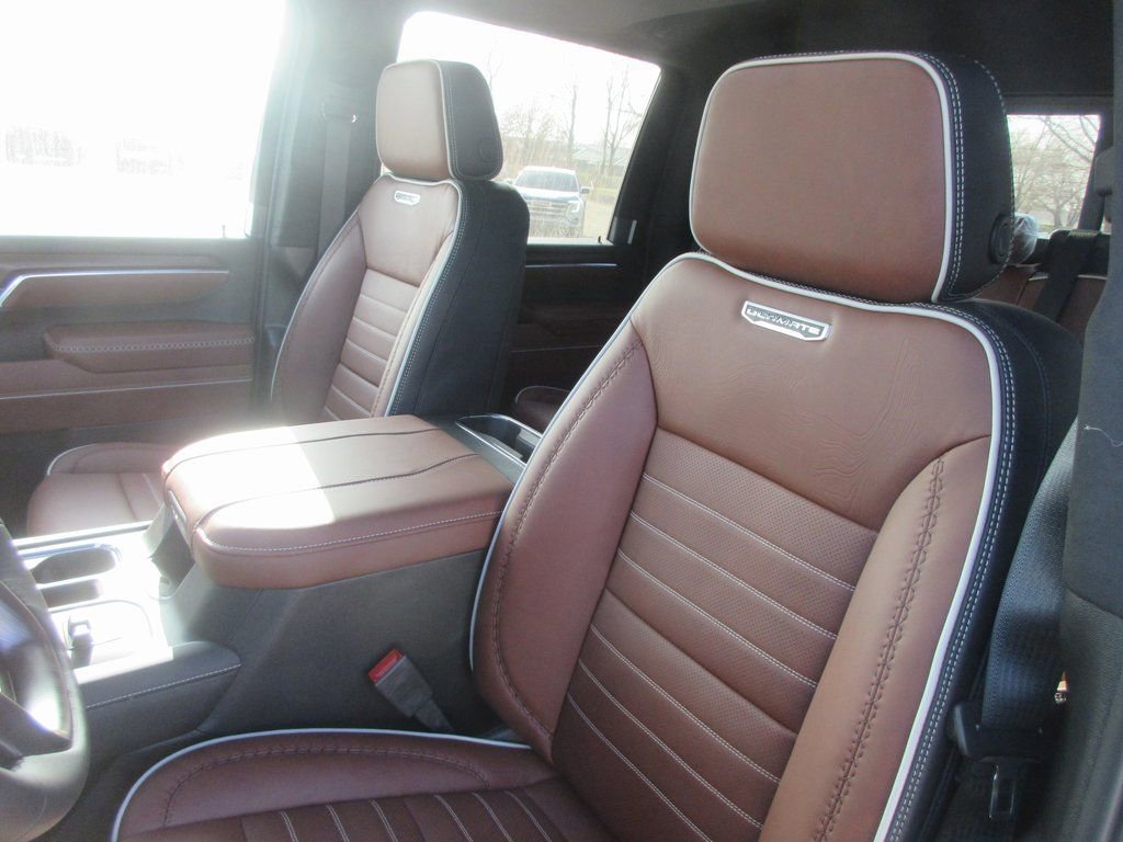 New 2026 GMC Sierra 2500 Denali Ultimate image 14