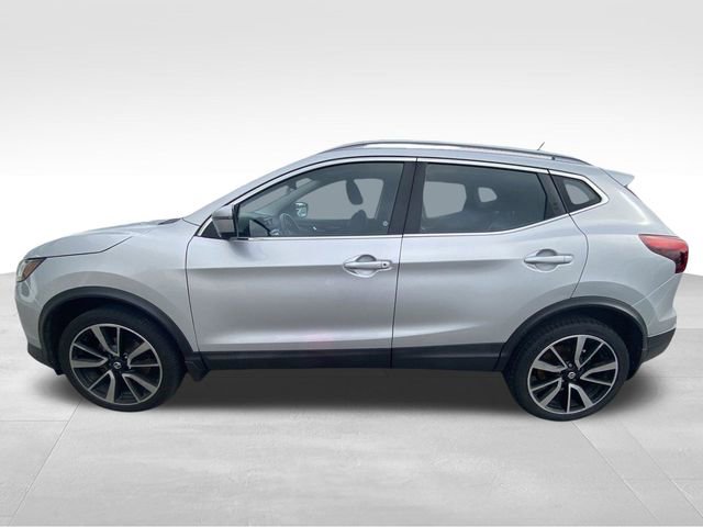 Used 2017 Nissan Rogue Sport SL AWD/4WD image 4