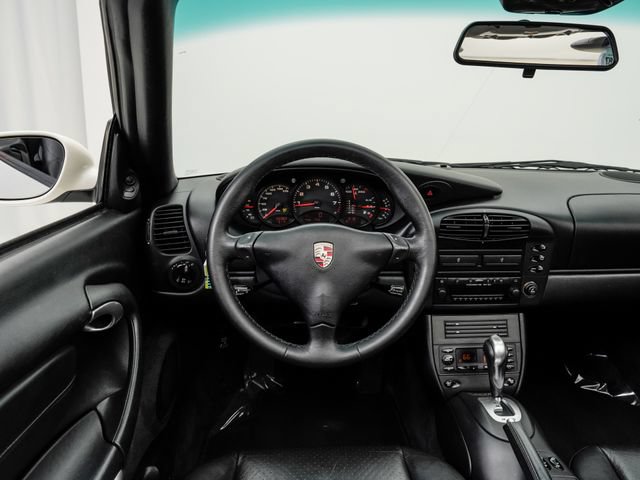 Used 2001 Porsche 911 Carrera RWD image 6