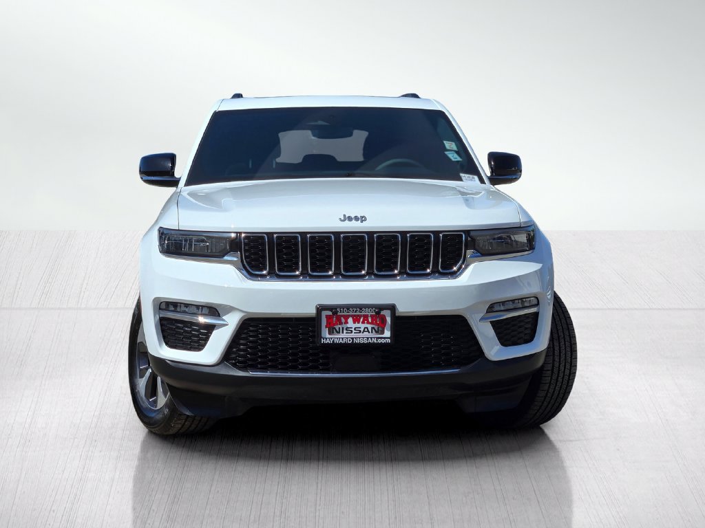 Used 2024 Jeep Grand Cherokee Limited 4xe AWD/4WD image 3