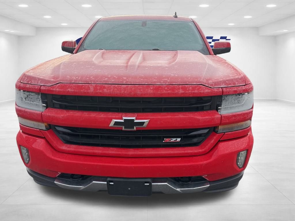 Used 2018 Chevrolet Silverado 1500 LT w/ All Star Edition image 2