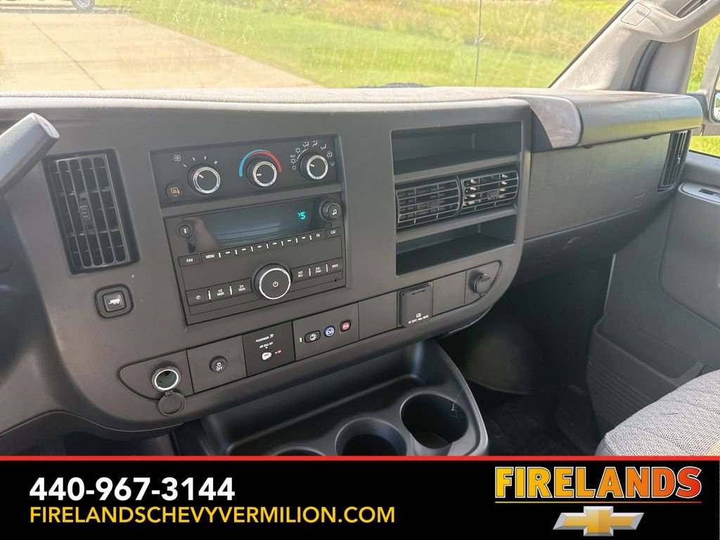 New 2025 Chevrolet Express 2500 Work Van w/ Driver Convenience Package image 24