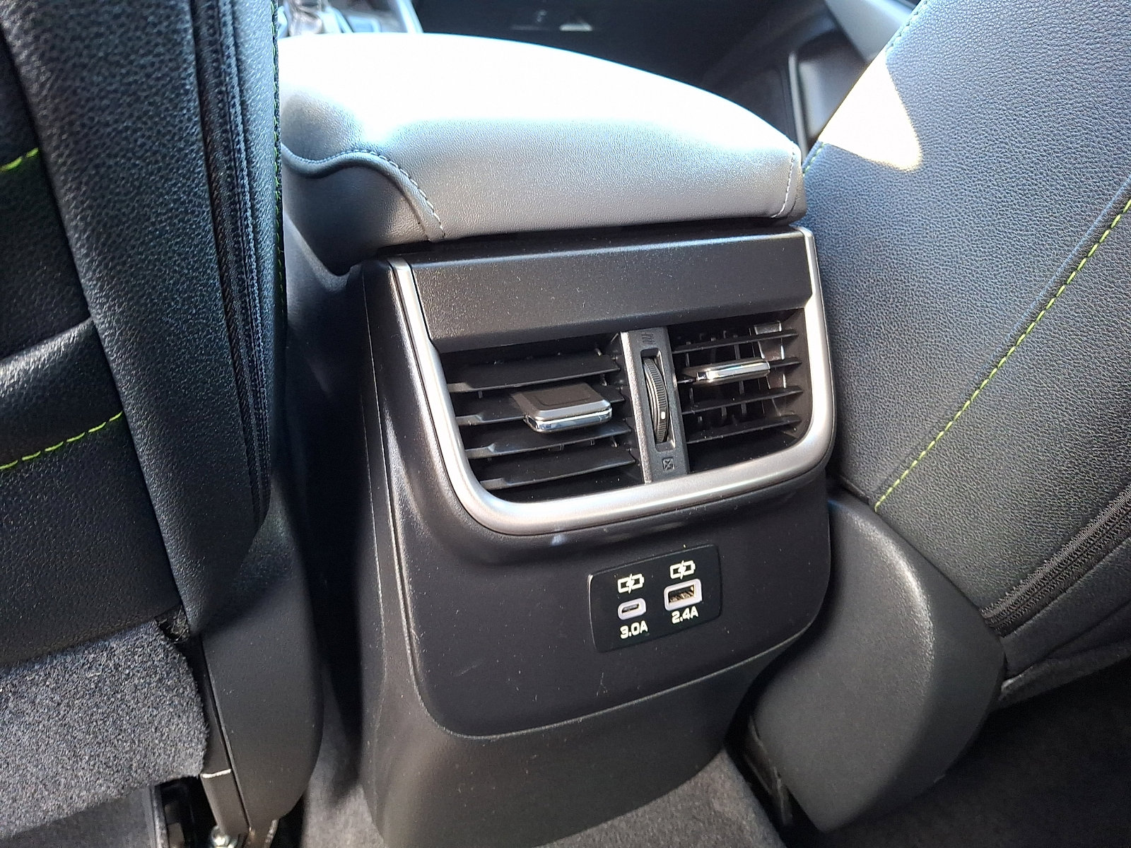 Certified 2025 Subaru Outback Onyx Edition image 11