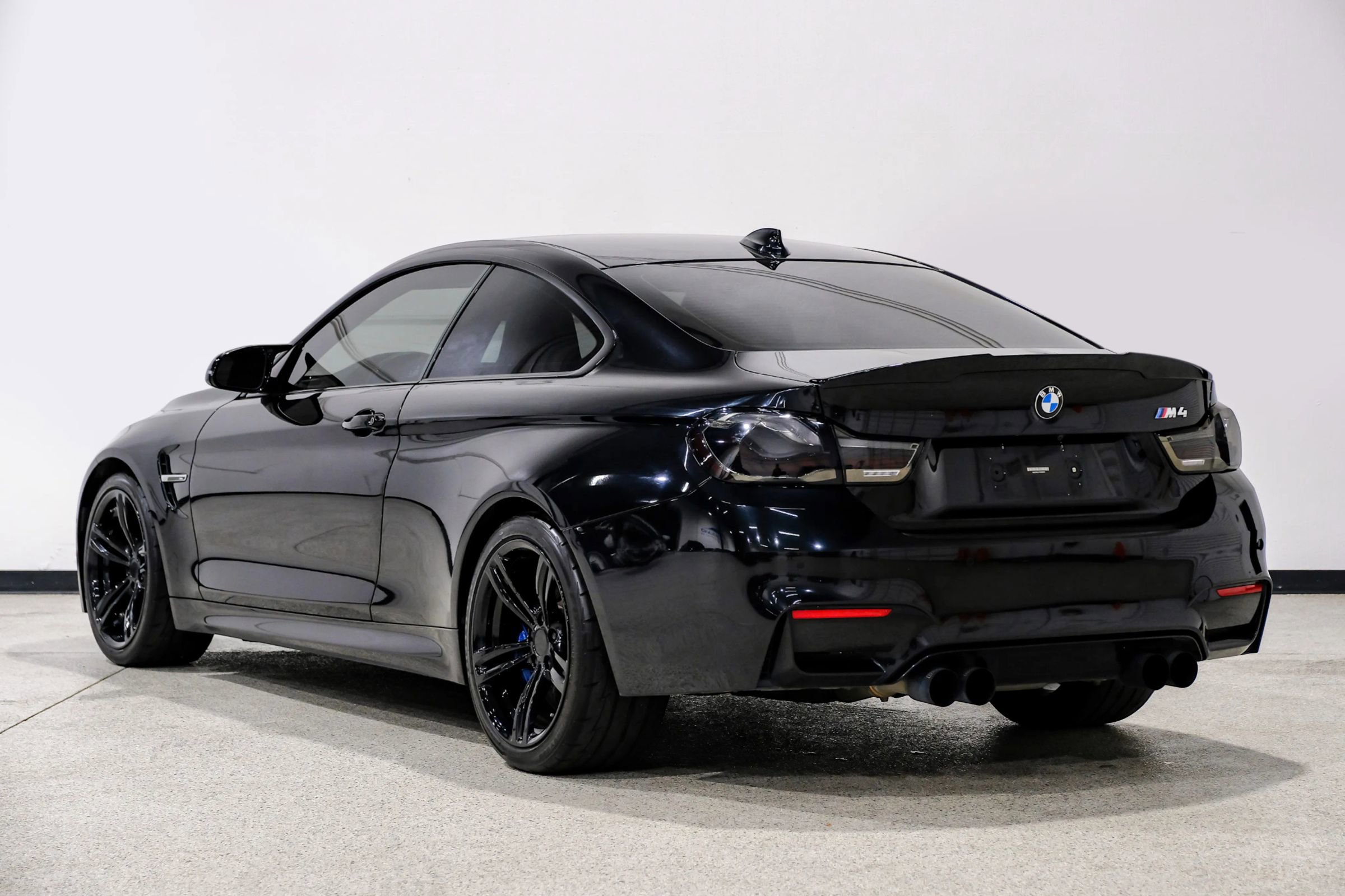 Used 2015 BMW M4 Coupe image 8