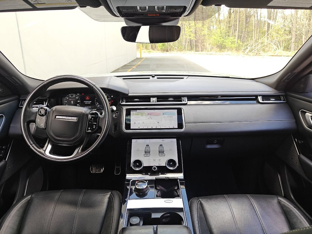 Used 2018 Land Rover Range Rover Velar R-Dynamic SE AWD/4WD image 10