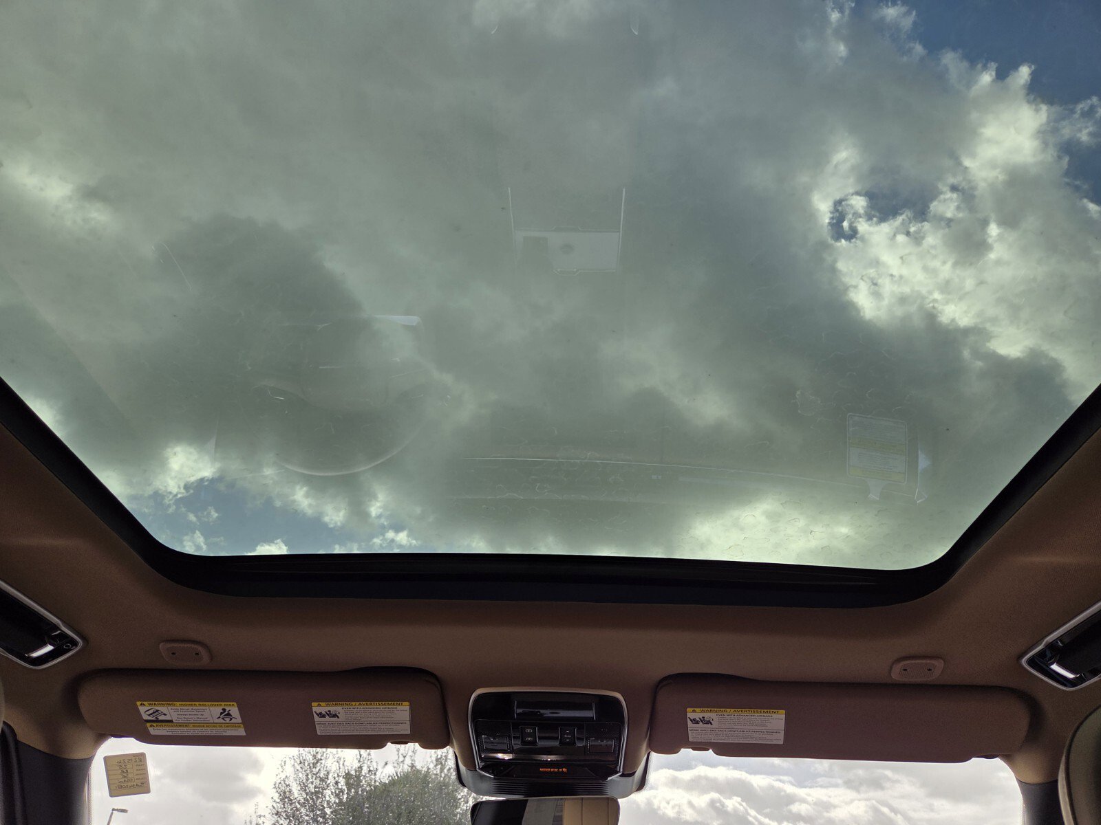 New 2025 Land Rover Range Rover SE image 10